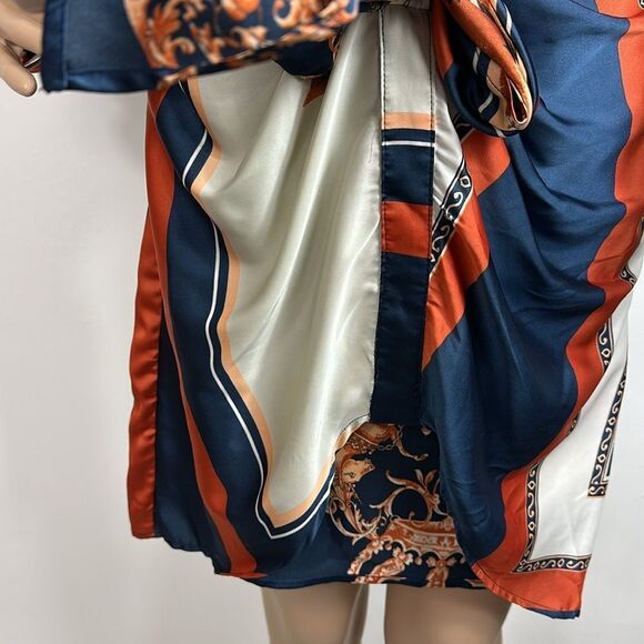 AKIRA Long Sleeves Collared Satin Tie Front Mini Tunic Dress Size S - Picture 4 of 13